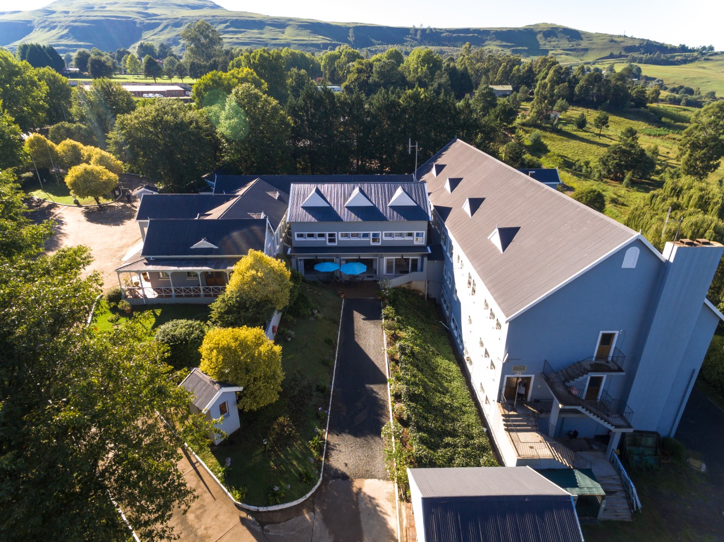 About Riverview Manor